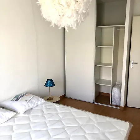 Appartamento 1 Chambre, à Proximité De La Rochelle, Dans Résidence Au Calme, Avec Parking *